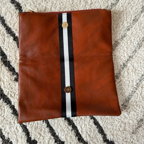 Women’s Clutch bag - Picture 2 of 4